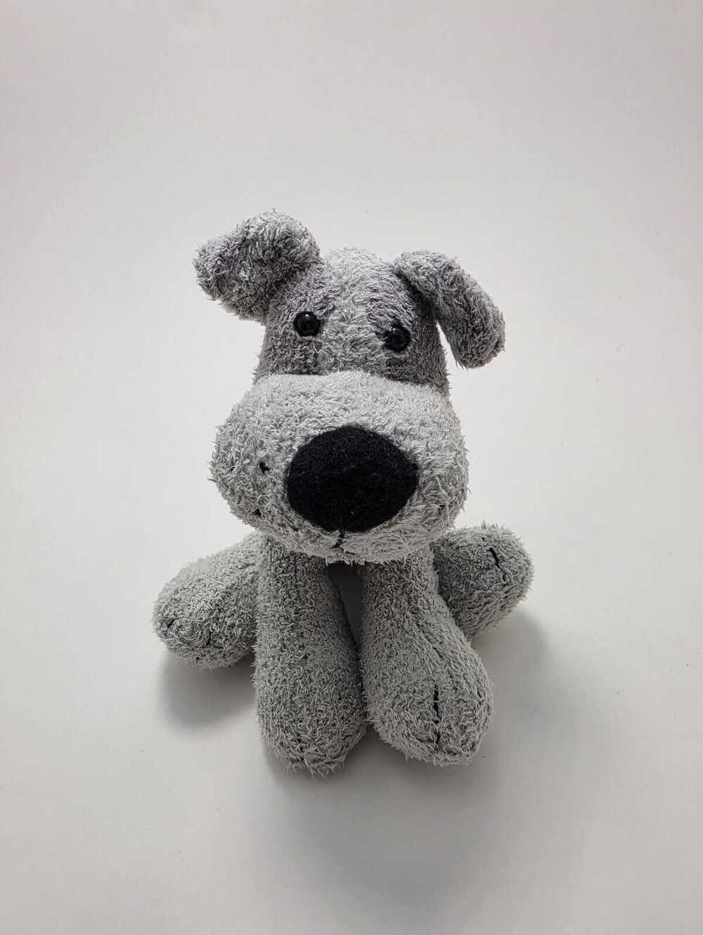 Russ Luv Pets "Sergio" the Gray Dog Bean Bag Plush Rare! (5 inch)